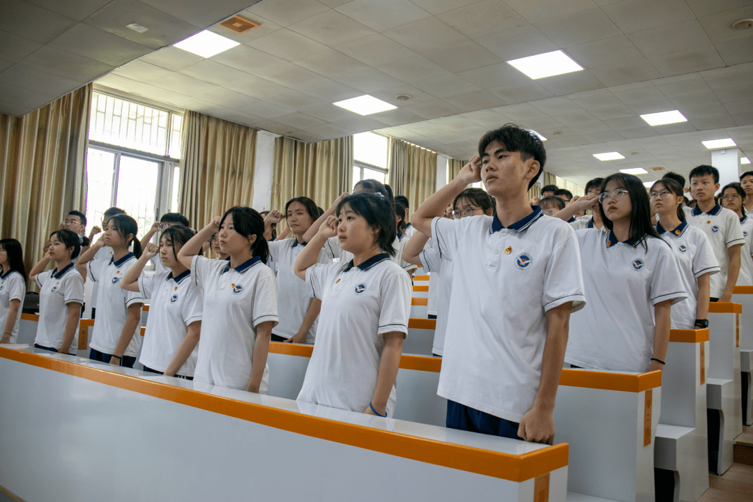 探秘新澳门集团,多元化发展的璀璨明珠新澳门集团怎么样工资高吗