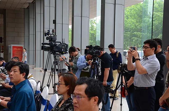 探索新澳门大众网官网，中文版网页的全面解析与体验澳门大众报电子版